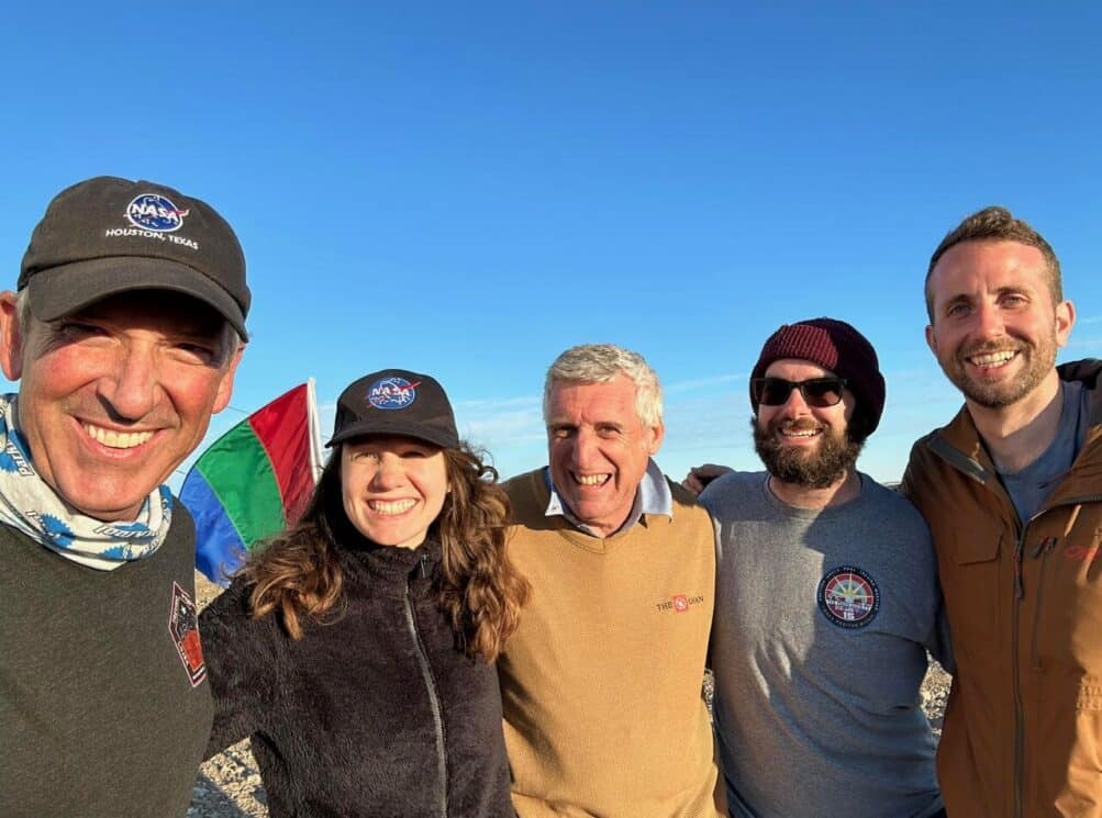 Back on Mars! Crew Arrives at FMARS on Devon Island for 4-Week Mission ...